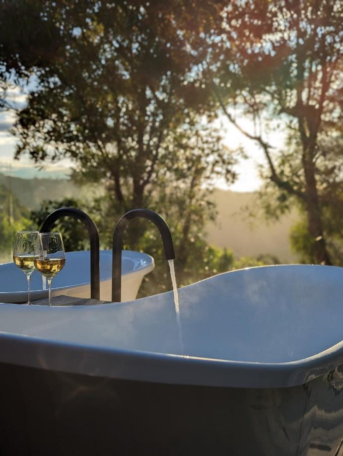 Tussock Hill Vineyard Retreats 호텔 크라이스트처치 외부 사진